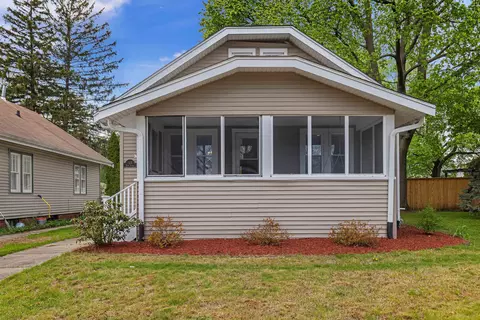 128 Rome Ave, Rockford, IL 61107
