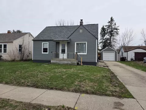 735 Drexel Blvd, Machesney Park, IL 61115