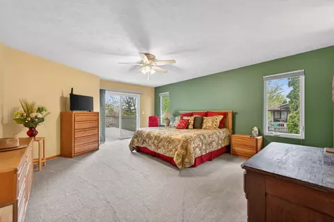 Bedroom - 1261 Lake Summerset Rd, Lake Summerset, IL 61019 photo 1 of 8