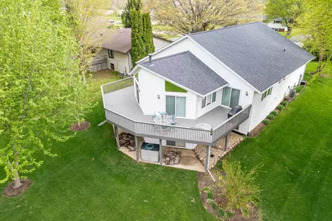 Exterior - 1261 Lake Summerset Rd, Lake Summerset, IL 61019 photo 9 of 12