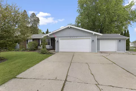 2698 Wendy Ln, Rockford, IL 61109