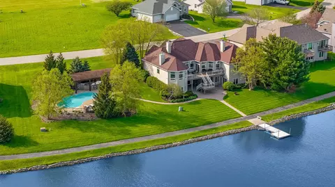 3833 Westlake Village Dr, Winnebago, IL 61088