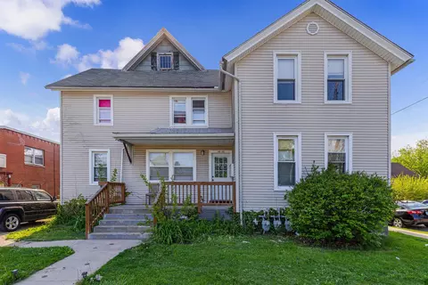 140-142 Summit St, Rockford, IL 61107