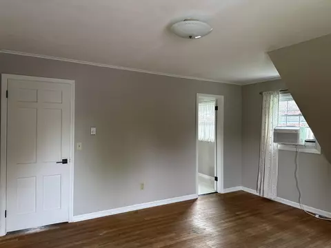 Bedroom - 253 Park Crest Dr, Freeport, IL 61032 photo 14 of 14