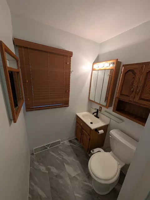 11188 3rd St, Roscoe, IL 61073 photo 11