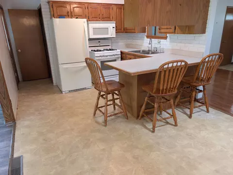 11188 3rd St, Roscoe, IL 61073 photo 8