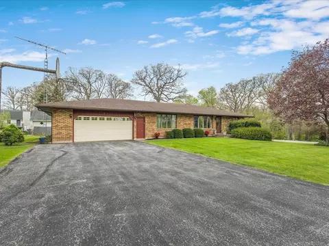 Other - 632 Hickory Ct, Lake Summerset, IL 61019 photo 1 of 9