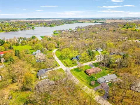 View/Area - 632 Hickory Ct, Lake Summerset, IL 61019 photo 3 of 6