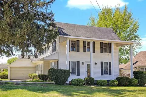 201 W Main St, Elizabeth, IL 61028