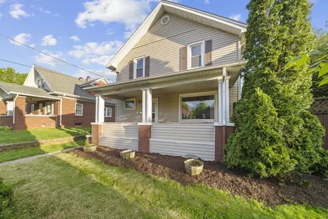 2229 Broadway St, Rockford, IL 61104