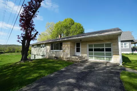 Exterior - 201 S Jackson, Hanover, IL 61041 photo 2 of 8
