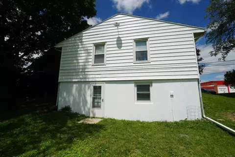 Exterior - 201 S Jackson, Hanover, IL 61041 photo 7 of 8