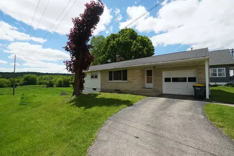 Exterior - 201 S Jackson, Hanover, IL 61041 photo 3 of 8