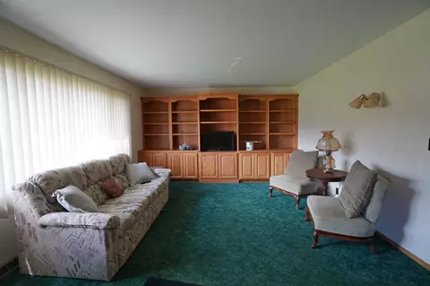 Living - 201 S Jackson, Hanover, IL 61041 photo 4 of 6