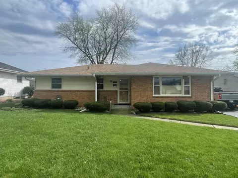 3815 Kentucky Drive Dr, Rockford, IL 61114