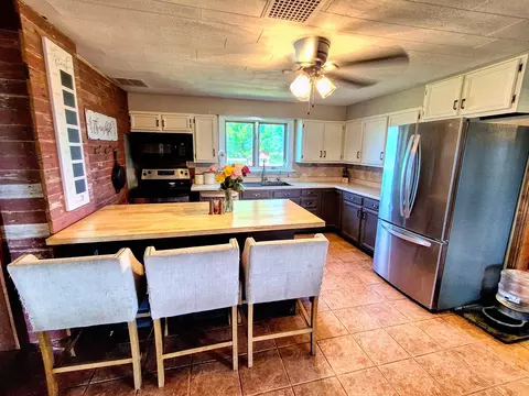 10489 Maple Grove Rd, Lanark, IL 61046 photo 8