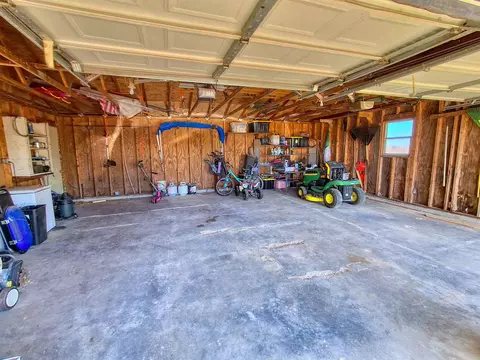 10489 Maple Grove Rd, Lanark, IL 61046 photo 32