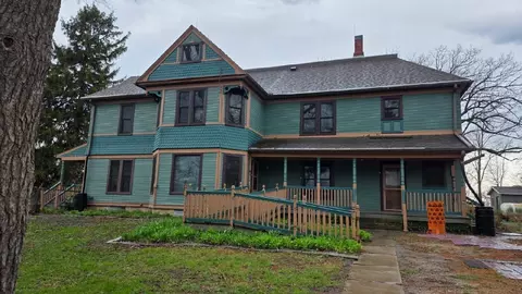 1554 Hillison Rd, Amboy, IL 61310