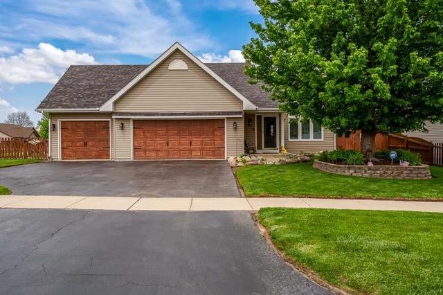 1900 Wycliffe St, Belvidere, IL 61008