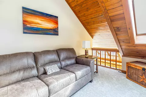 Living - 20 Gleneagle Dr, Galena, IL 61036 photo 6 of 6