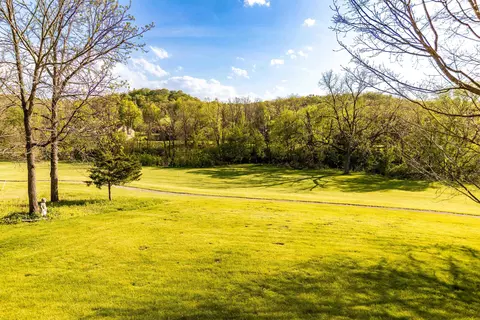 Exterior - 20 Gleneagle Dr, Galena, IL 61036 photo 2 of 8