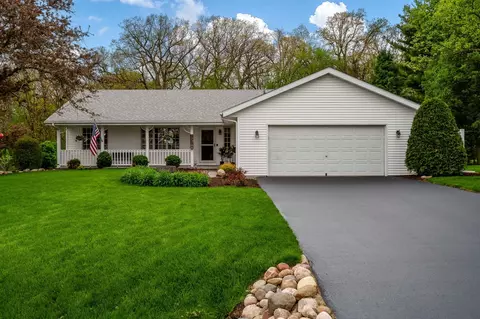 5687 Grey Dove Ct, Rockford, IL 61109