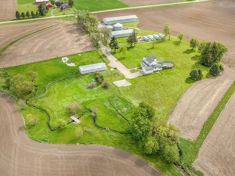 8548 Edwardsville Rd, German Valley, IL 61039