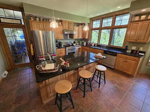 Kitchen - 3 A25 General Grant Dr, Apple River, IL 61001 photo 4 of 5