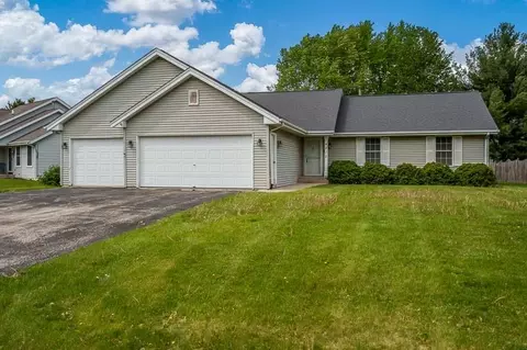 4812 Pine-al Dr, Machesney Park, IL 61115
