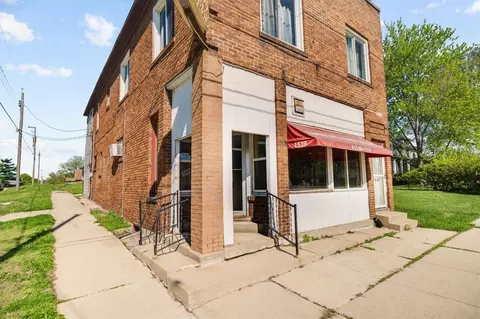 1539 Clifton Ave, Rockford, IL 61102