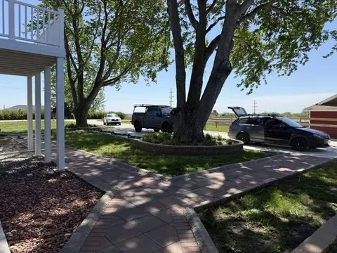 Exterior - 1981 E 8th Rd, Tonica, IL 61370 photo 2 of 8