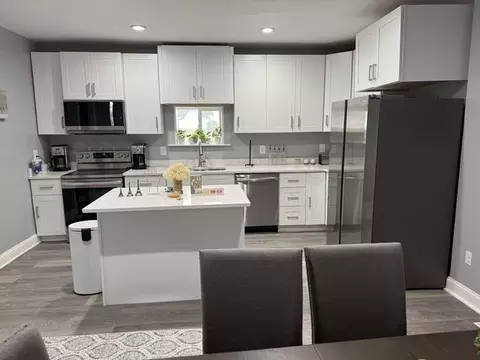 Kitchen - 1981 E 8th Rd, Tonica, IL 61370 photo 2 of 2