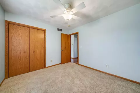 Bedroom - 11103 Downing Ln, Roscoe, IL 61073 photo 4 of 7