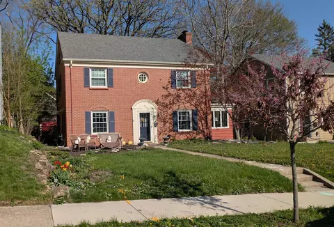 403 N Highland Ave, Rockford, IL 61107