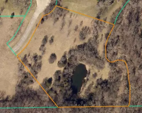 7329 Quarry View Dr, Roscoe, IL 61073