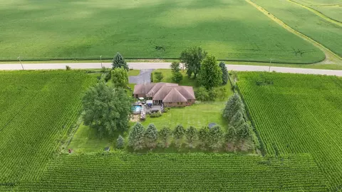 View/Area - 9096 E Stagecoach Trl, Warren, IL 61087 photo 3 of 6