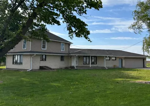 4840 Manchester Rd, Poplar Grove, IL 61065