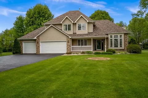 8833 W Ridge Dr, Belvidere, IL 61008