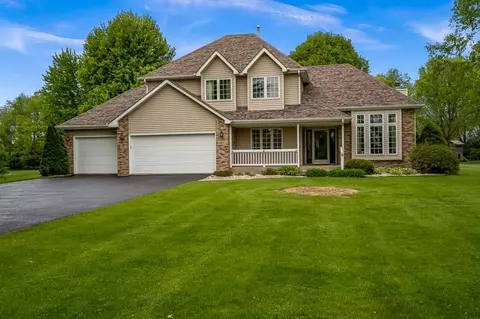 8833 W Ridge Dr, Belvidere, IL 61008