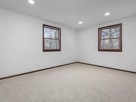 Bedroom - 1927 Baintree Rd, Lake Summerset, IL 61019 photo 4 of 8