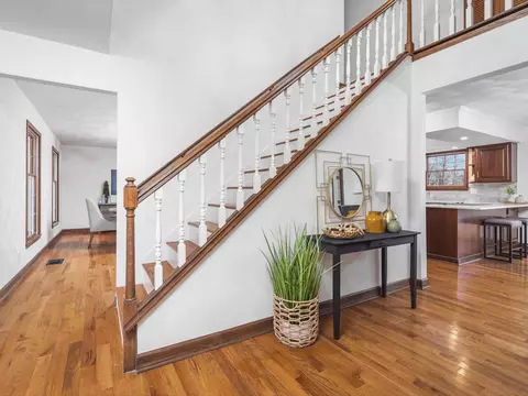 Entry Way - 1927 Baintree Rd, Lake Summerset, IL 61019 photo 1 of 6