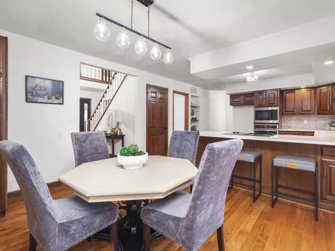 Dining - 1927 Baintree Rd, Lake Summerset, IL 61019 photo 2 of 8