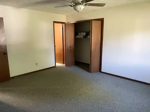 618 E Macomb St, Belvidere, IL 61008 photo 11