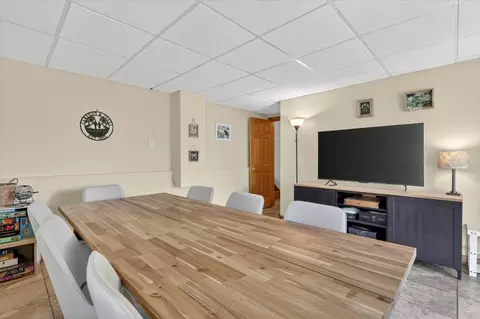 Dining - 148 Sandhurst Dr, Rockton, IL 61072 photo 4 of 4
