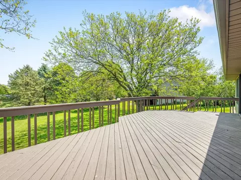 Exterior - 136 Lake Summerset Rd, Lake Summerset, IL 61019 photo 4 of 11