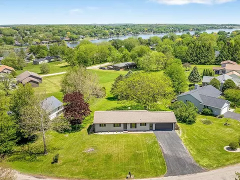 View/Area - 136 Lake Summerset Rd, Lake Summerset, IL 61019 photo 3 of 6