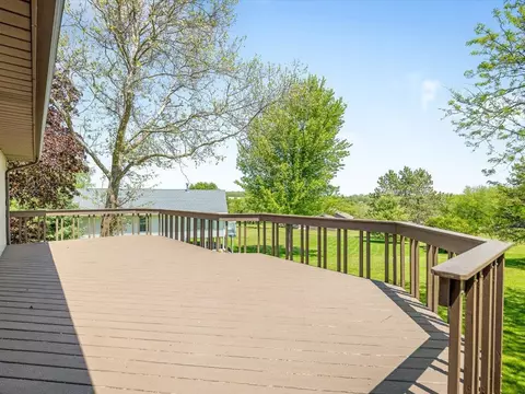 Exterior - 136 Lake Summerset Rd, Lake Summerset, IL 61019 photo 3 of 11
