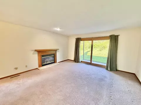 4155 Split Leaf Dr, Loves Park, IL 61111 photo 4