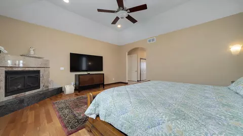 Bedroom - 14481 Berglund Rd, Pecatonica, IL 61063 photo 2 of 8