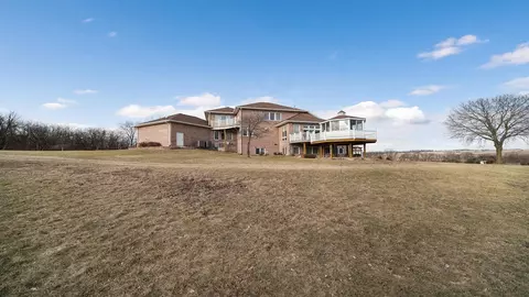 Exterior - 14481 Berglund Rd, Pecatonica, IL 61063 photo 8 of 8